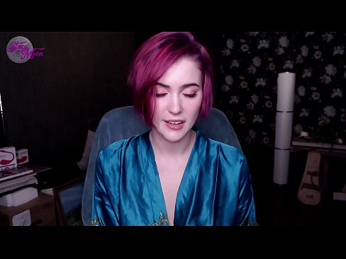 ❤️ Uweisunge iwwer d'Réck vun engem russesche Meedchen op Englesch ❤ Porno op Porno lb.verhentai.ru