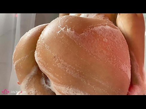 ❤️ Brunette masturbéiert Pussy mat Vibrator fir en intensiven Orgasmus an der Dusch ❤ Porno op Porno lb.verhentai.ru