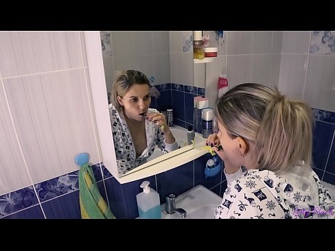 ❤️ Hack mat jonken an Pyjamas endet mëndlech kum an Arsch - Letty schwaarz ❤ Porno op Porno lb.verhentai.ru